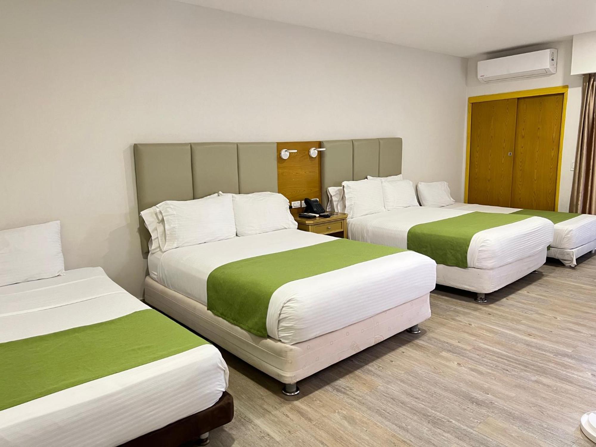 Hotel American Golf 바랑키야 외부 사진