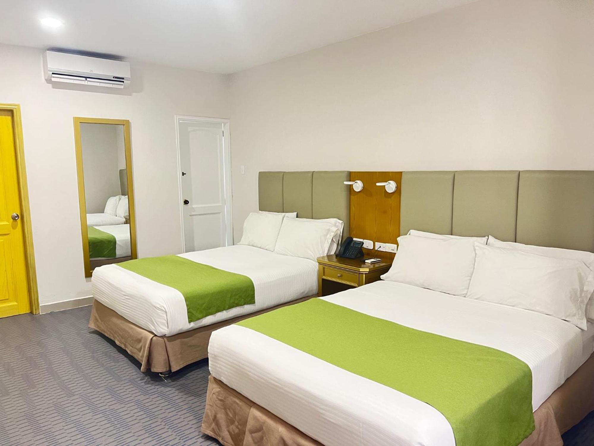 Hotel American Golf 바랑키야 외부 사진